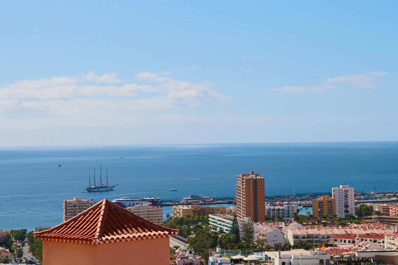 Sunset In The Heights Ocean View - Heated Pool Apartment Los Cristianos  Exterior photo